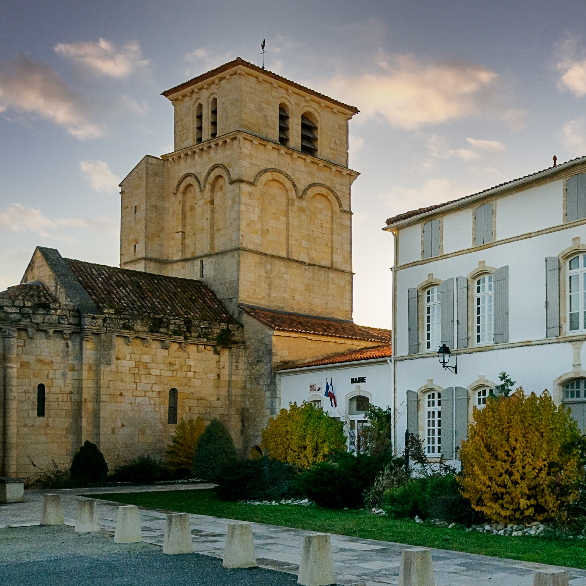 Eglise Saint-Martin et Mairie